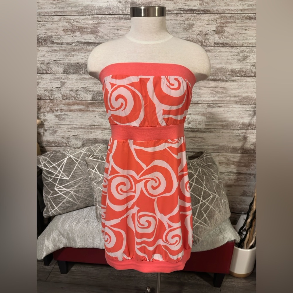 3/$30 🍀Old Navy Strapless Dress in Coral and White